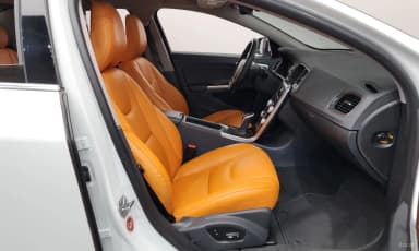 S60
