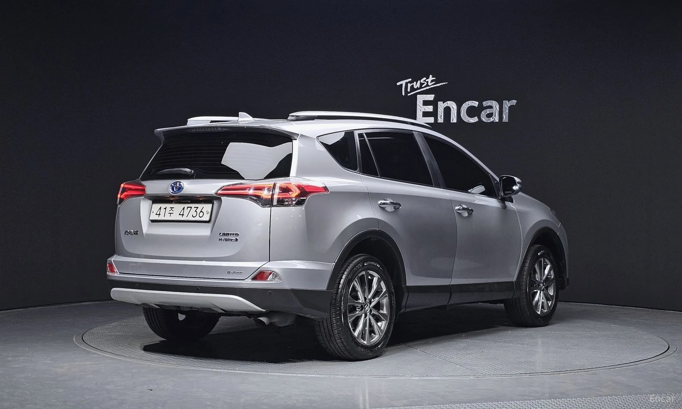 RAV4