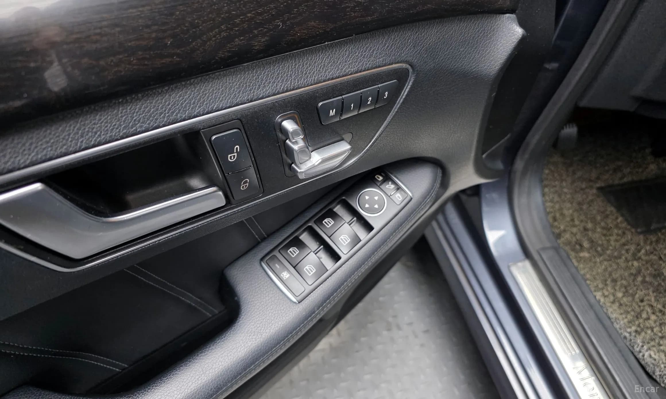 E-Class W212