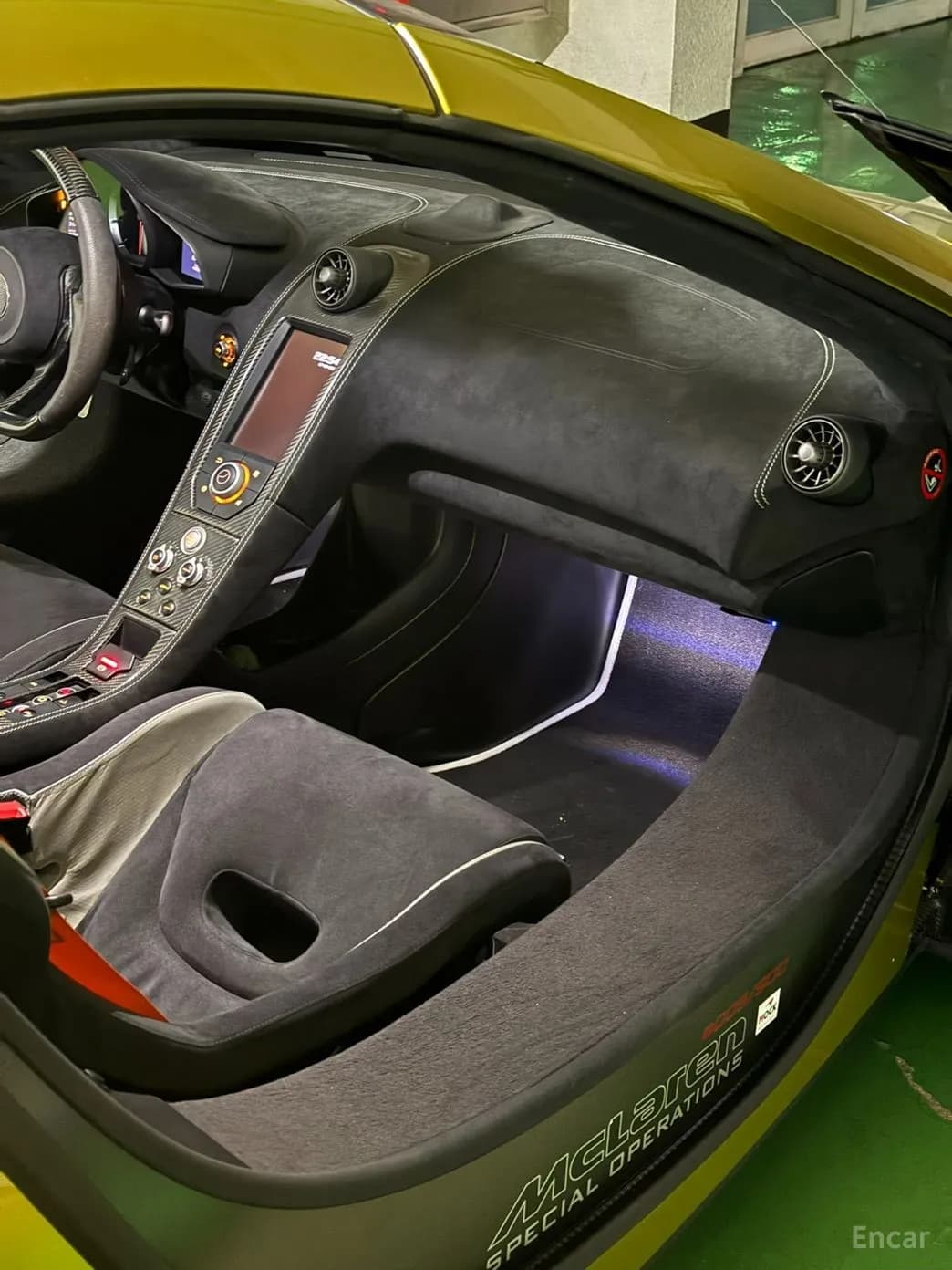 675LT