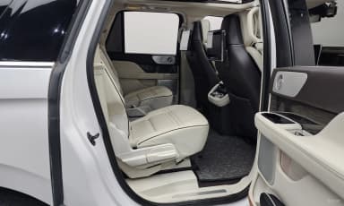 Navigator 4th generation