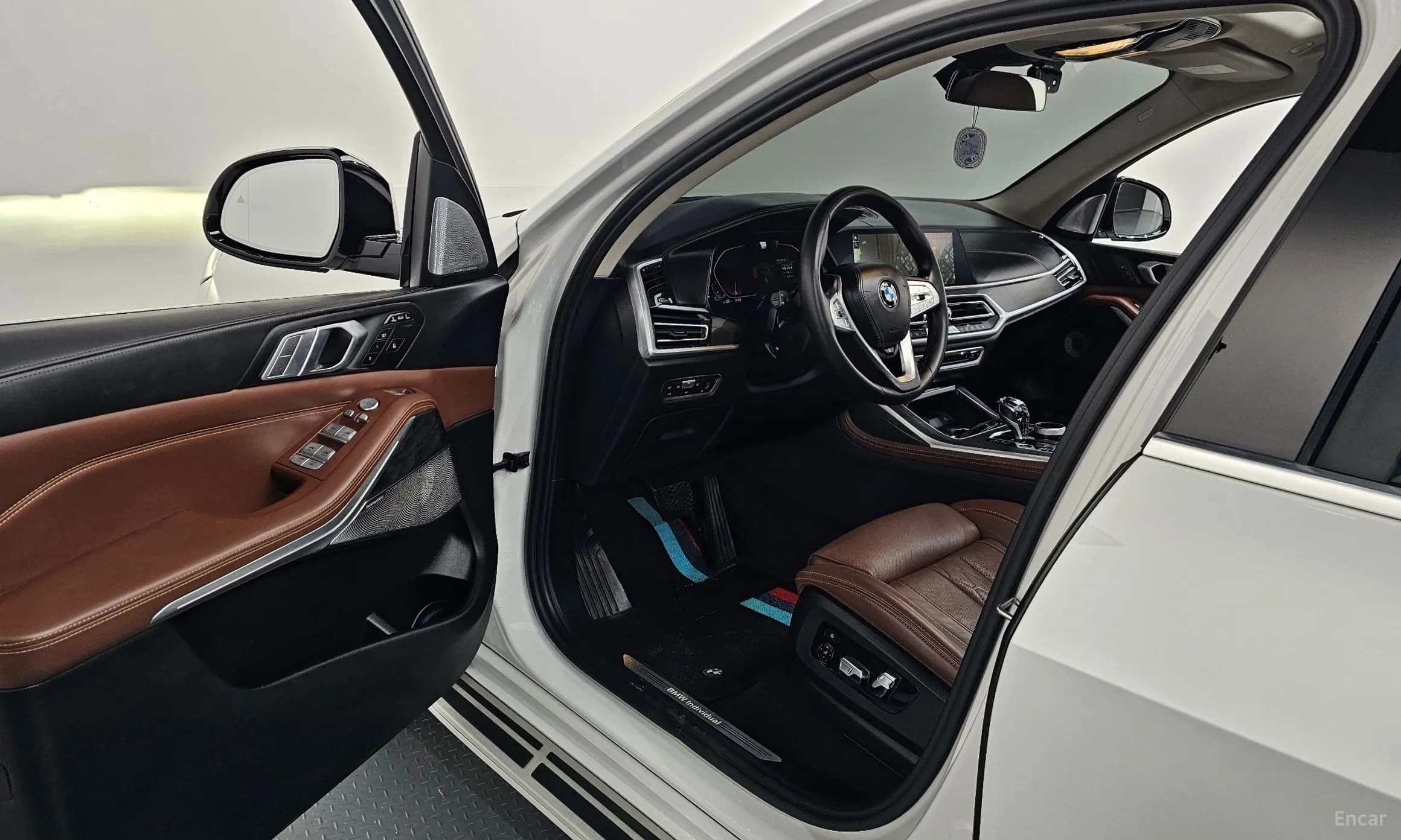 X7 (G07)
