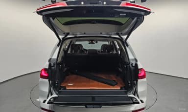 X7 (G07)