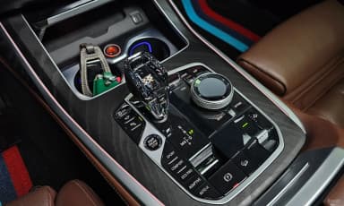 X7 (G07)