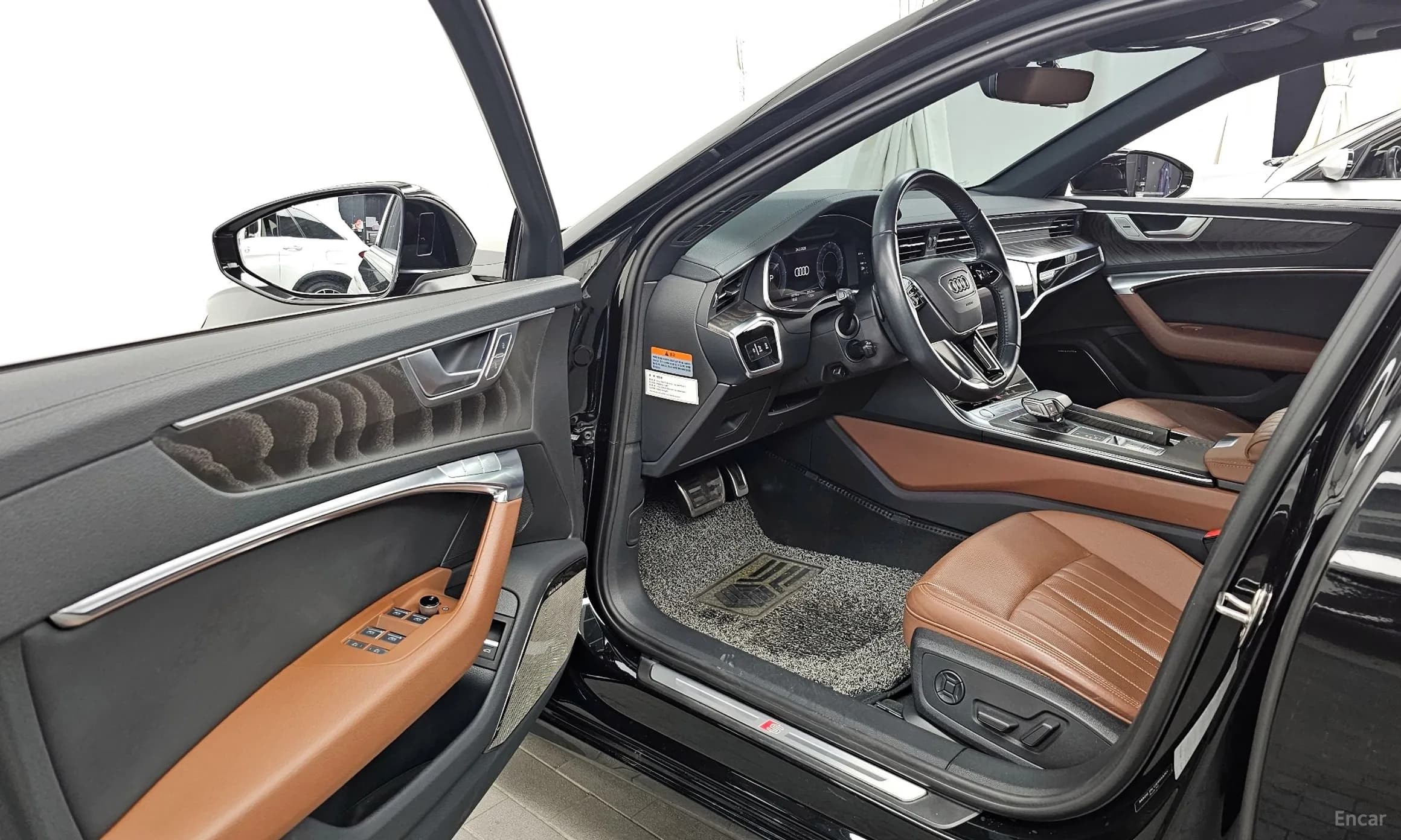A6 (C8)