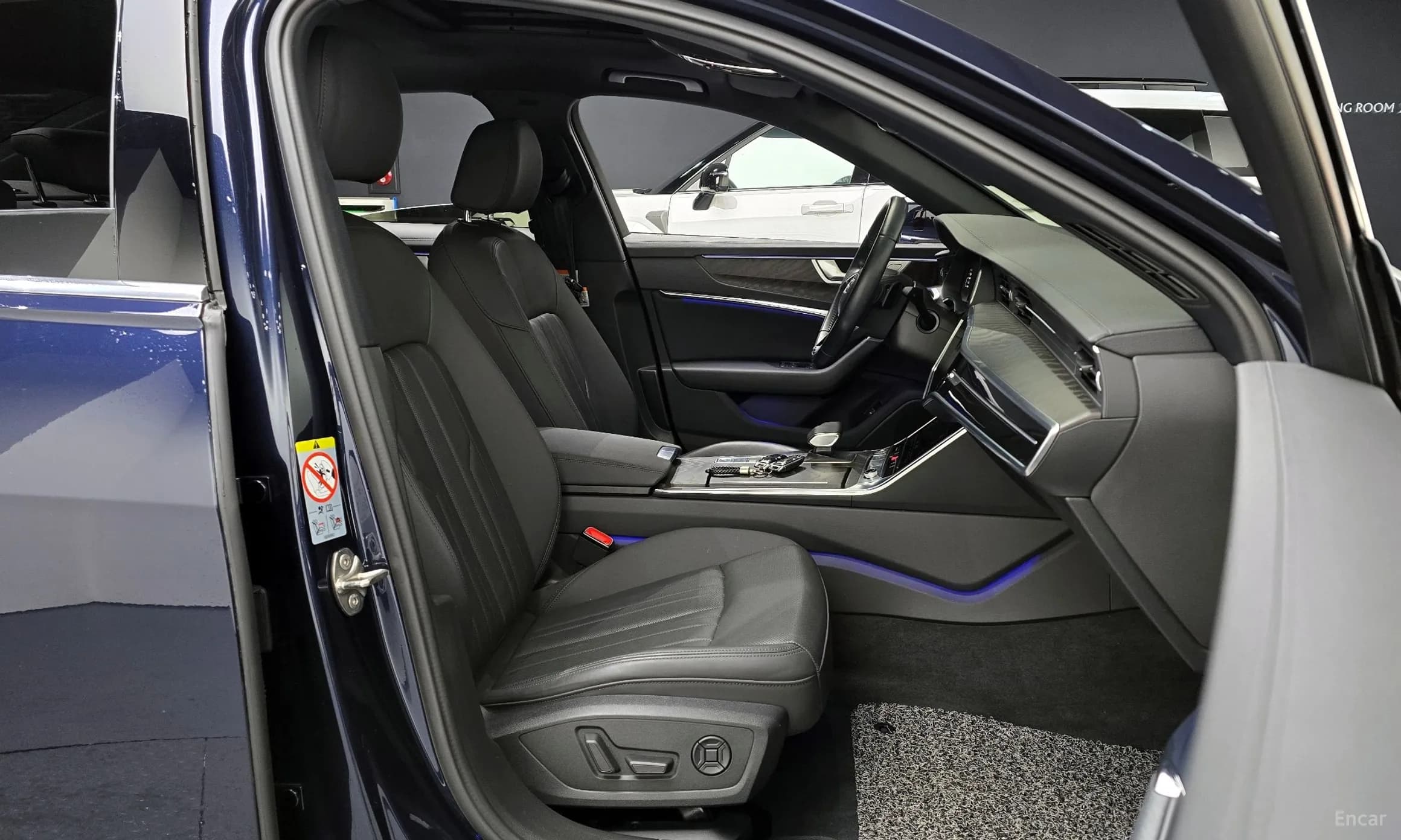 A6 (C8)