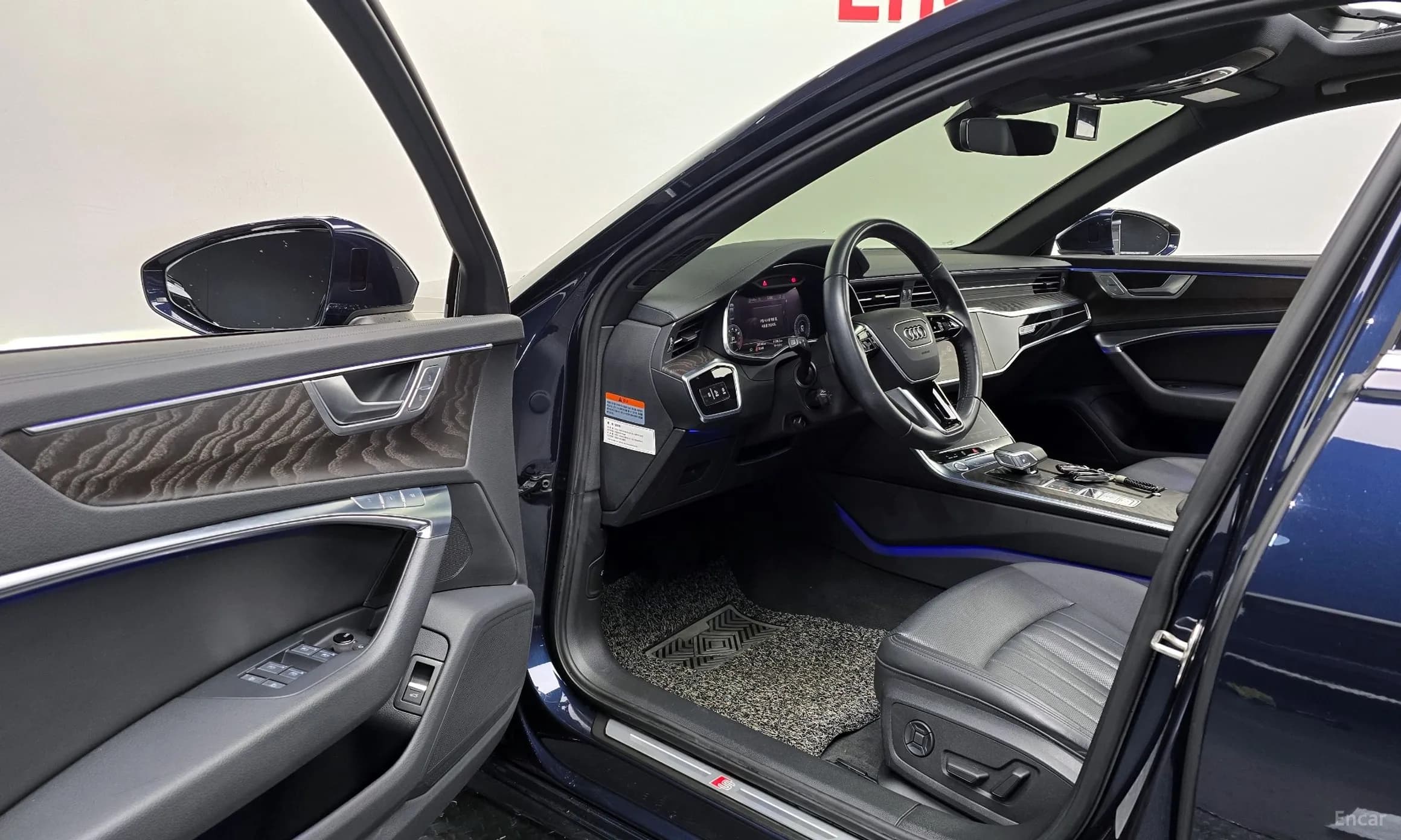 A6 (C8)