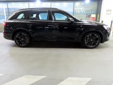 Q7 (4M)