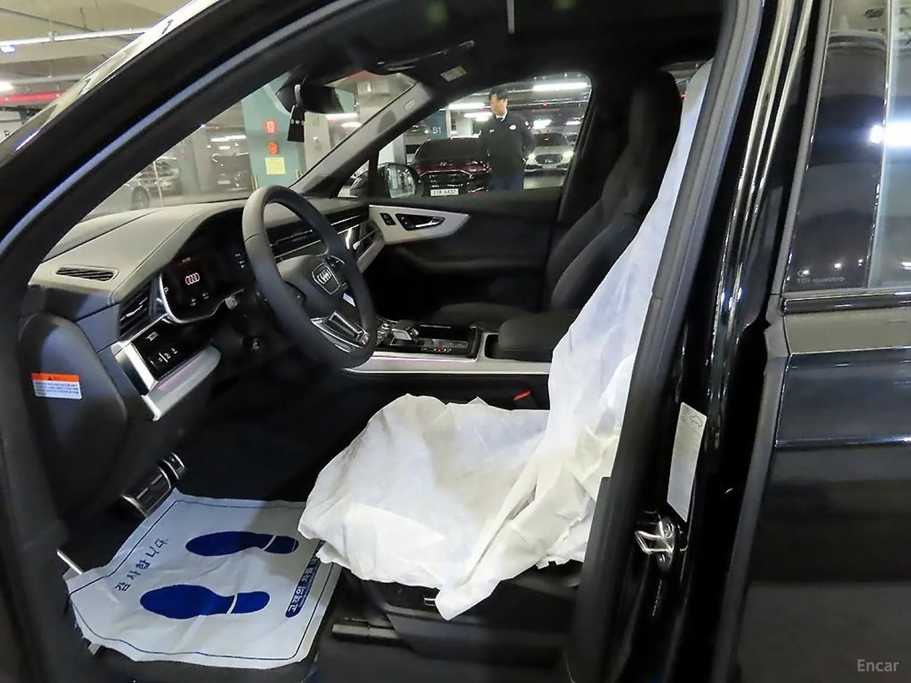 Q7 (4M)