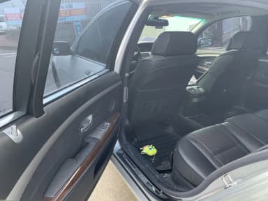 7 Series (E65)