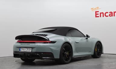911 (992)