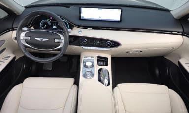 GV70