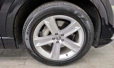 Q8 (4M)