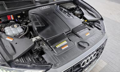 Q8 (4M)