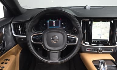 S90