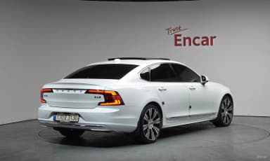 S90