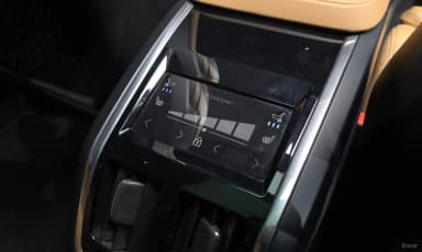 S90