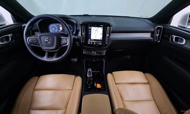 XC40