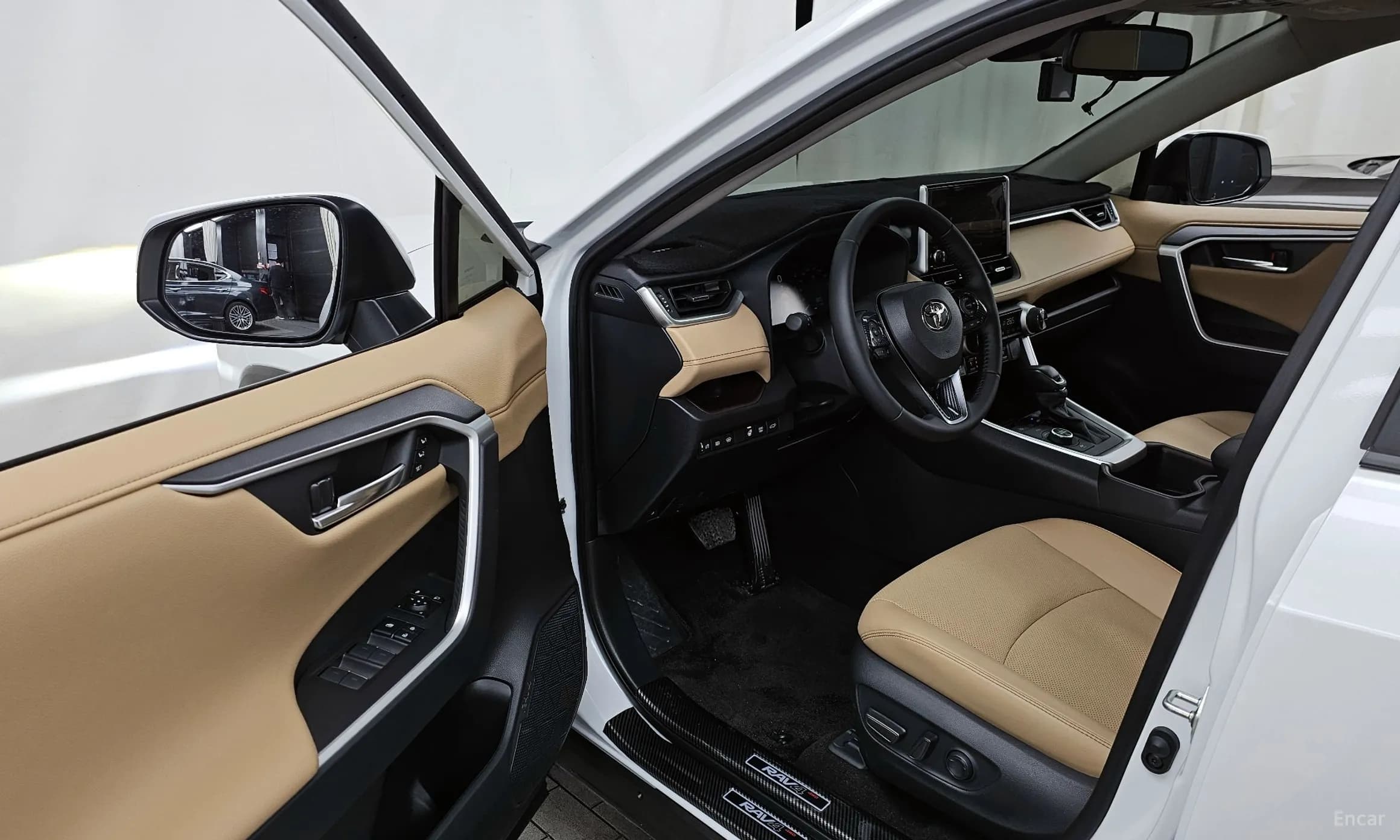 RAV4 5th Generation