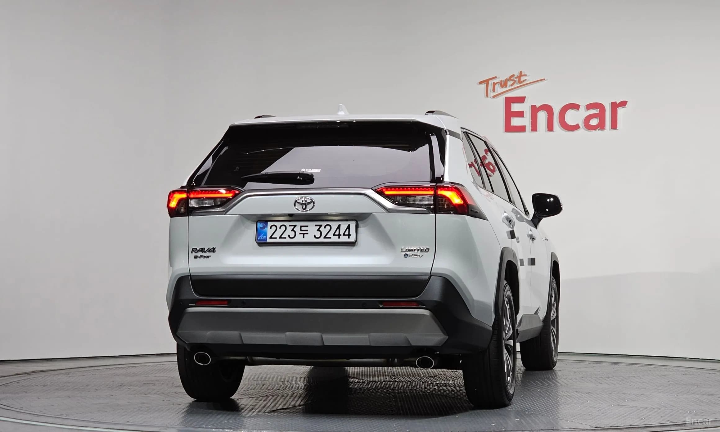 RAV4 5th Generation