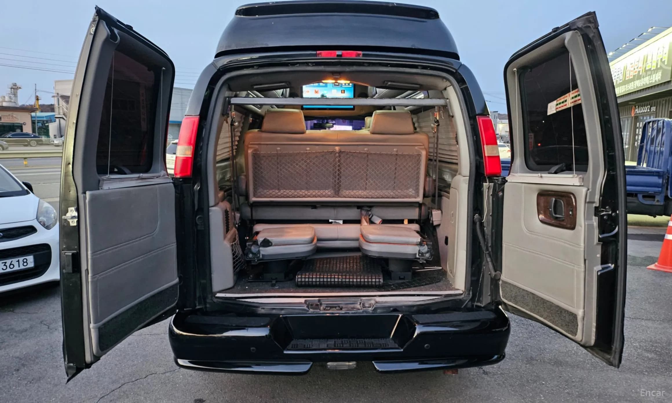 Express Van