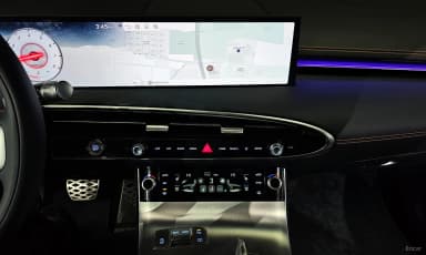 GV70