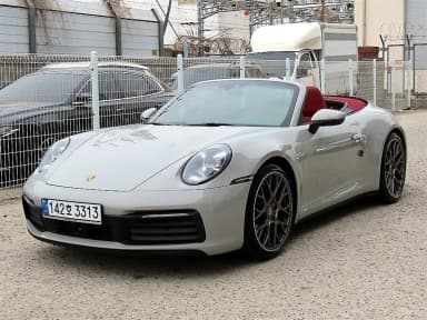 911 (992)