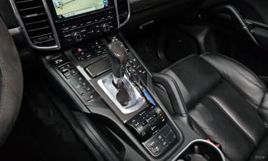 New Cayenne