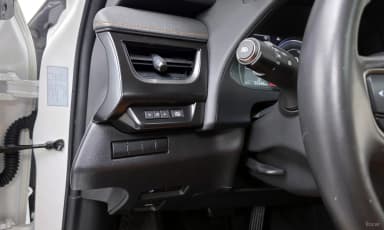 UX250h