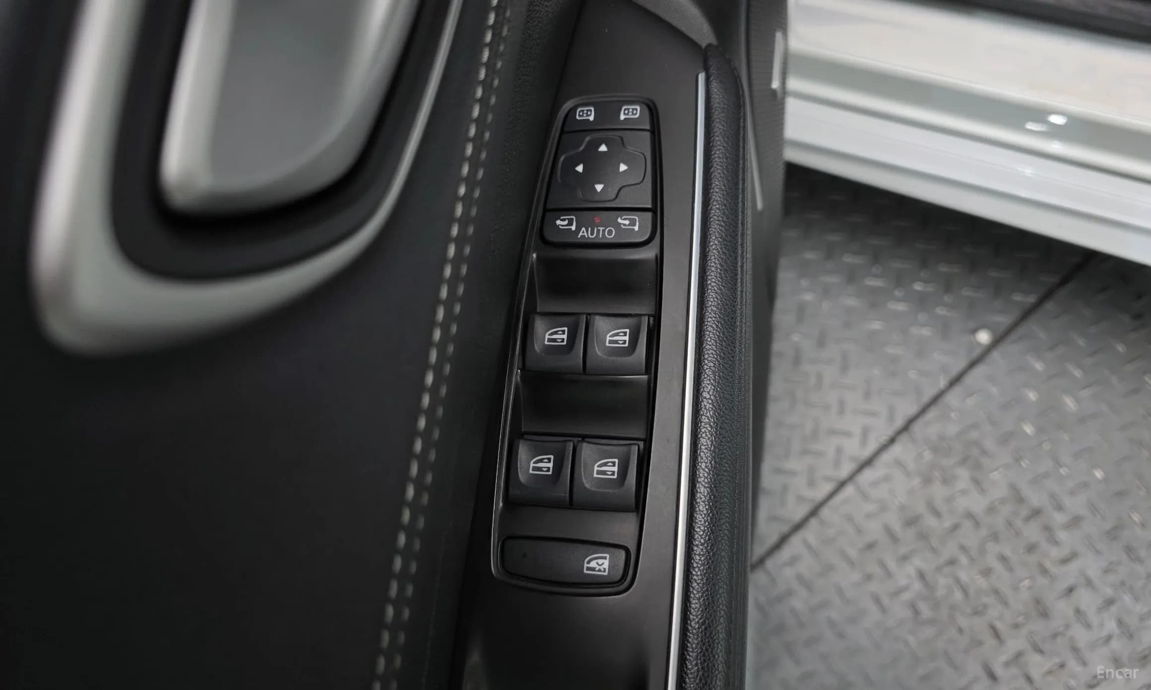 SM6