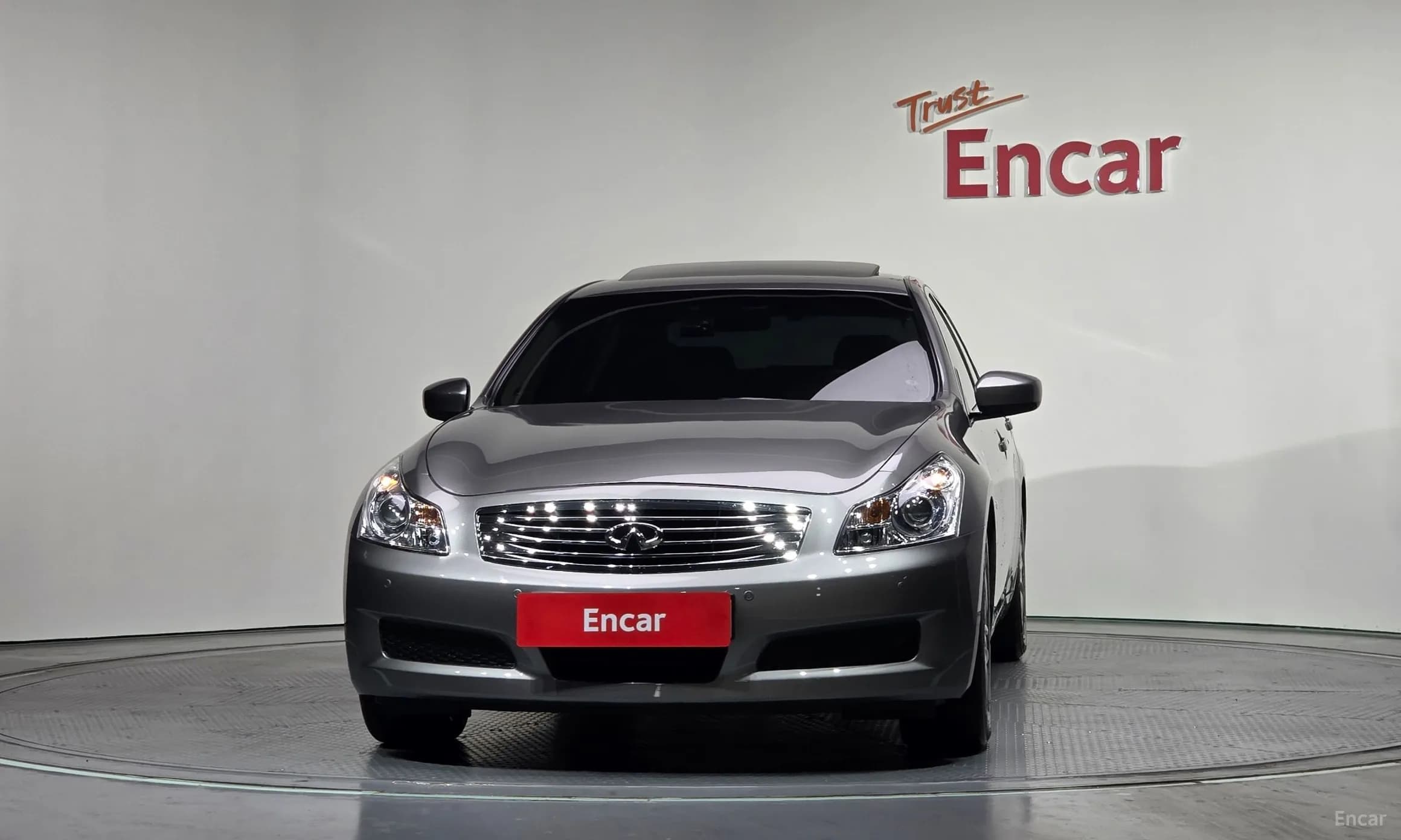 G37