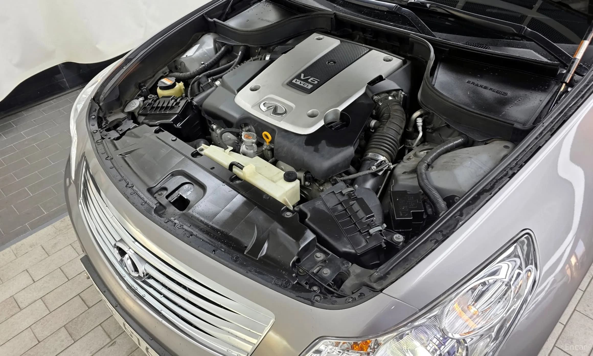 G37