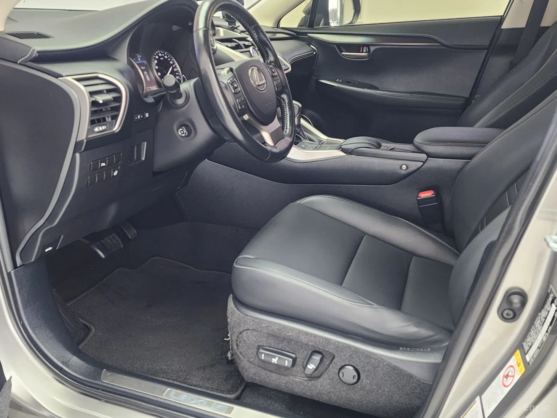 NX300h