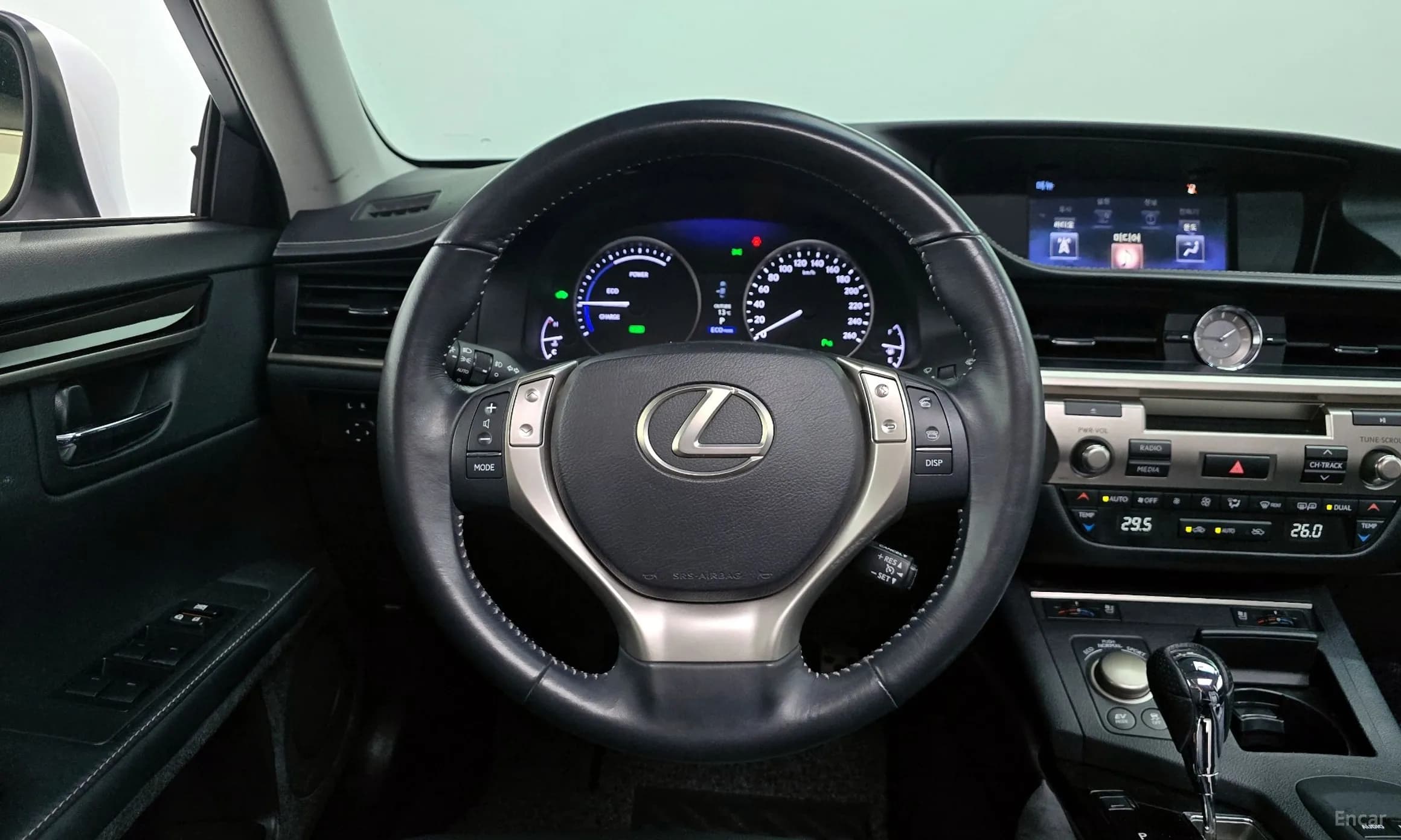 New ES300h