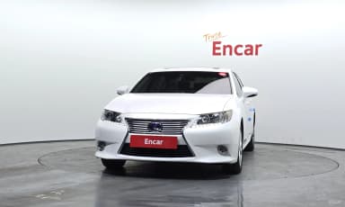 New ES300h