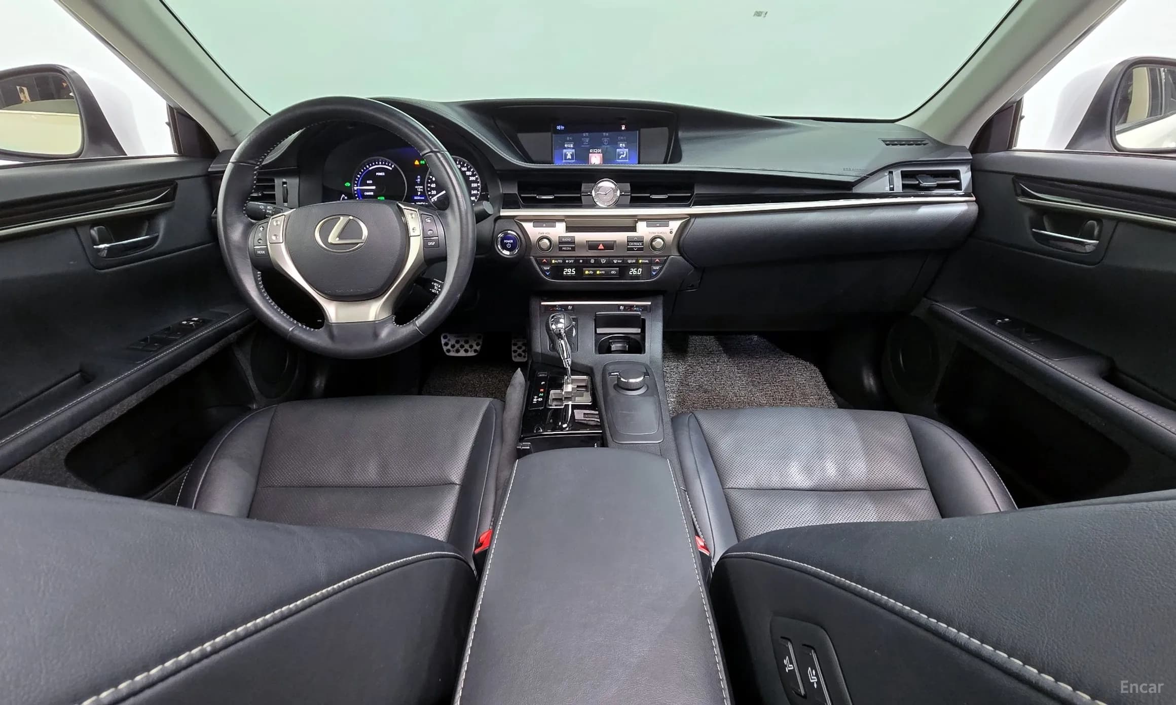 New ES300h