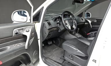 Korando Turismo