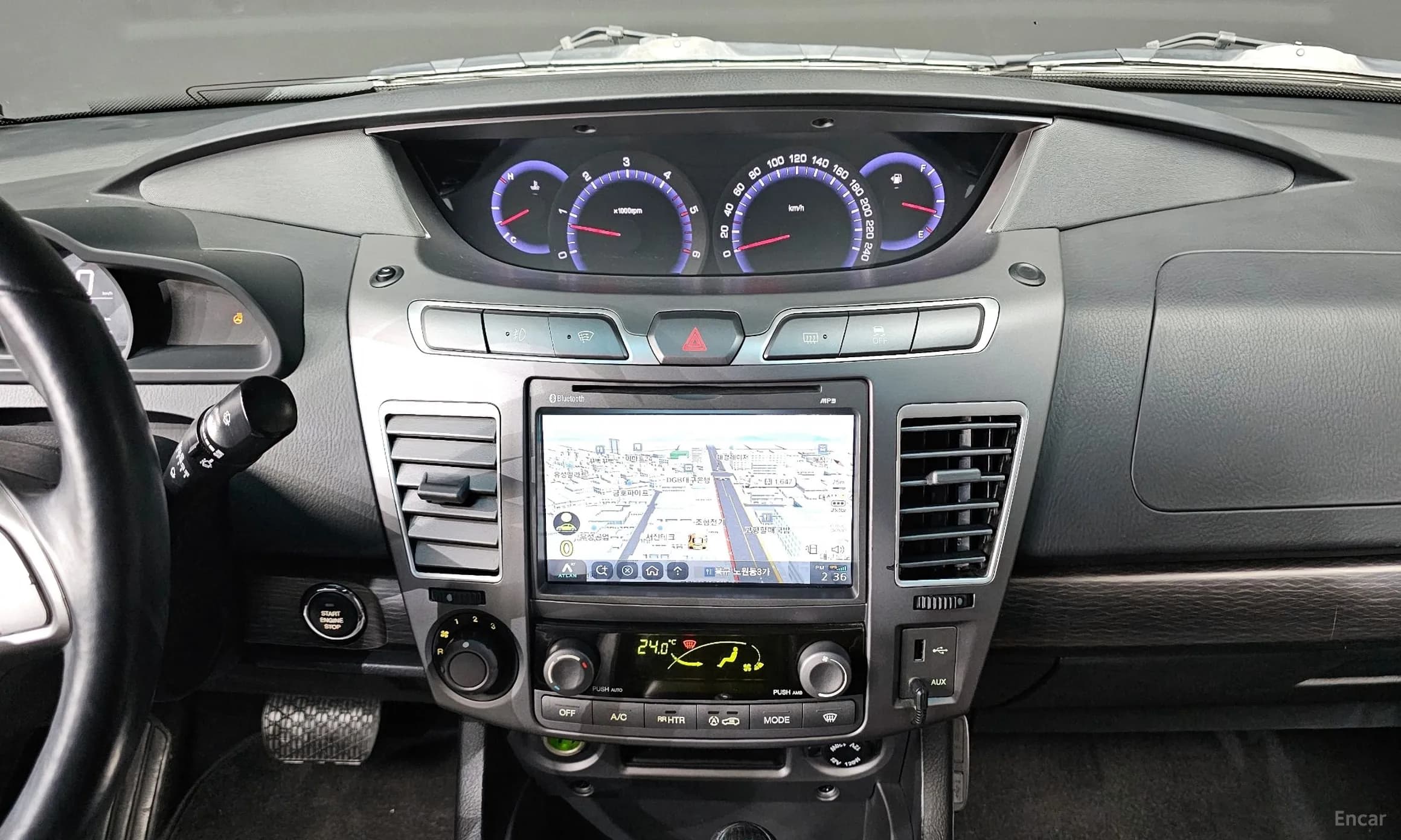Korando Turismo