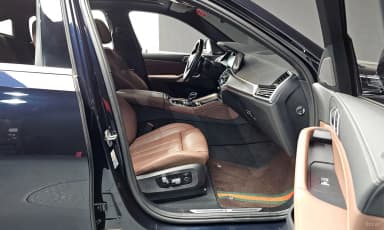 X6 (G06)