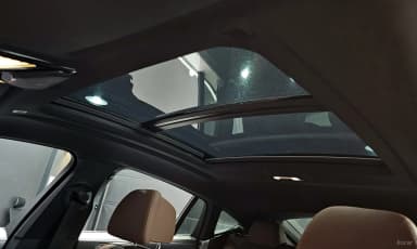 X6 (G06)