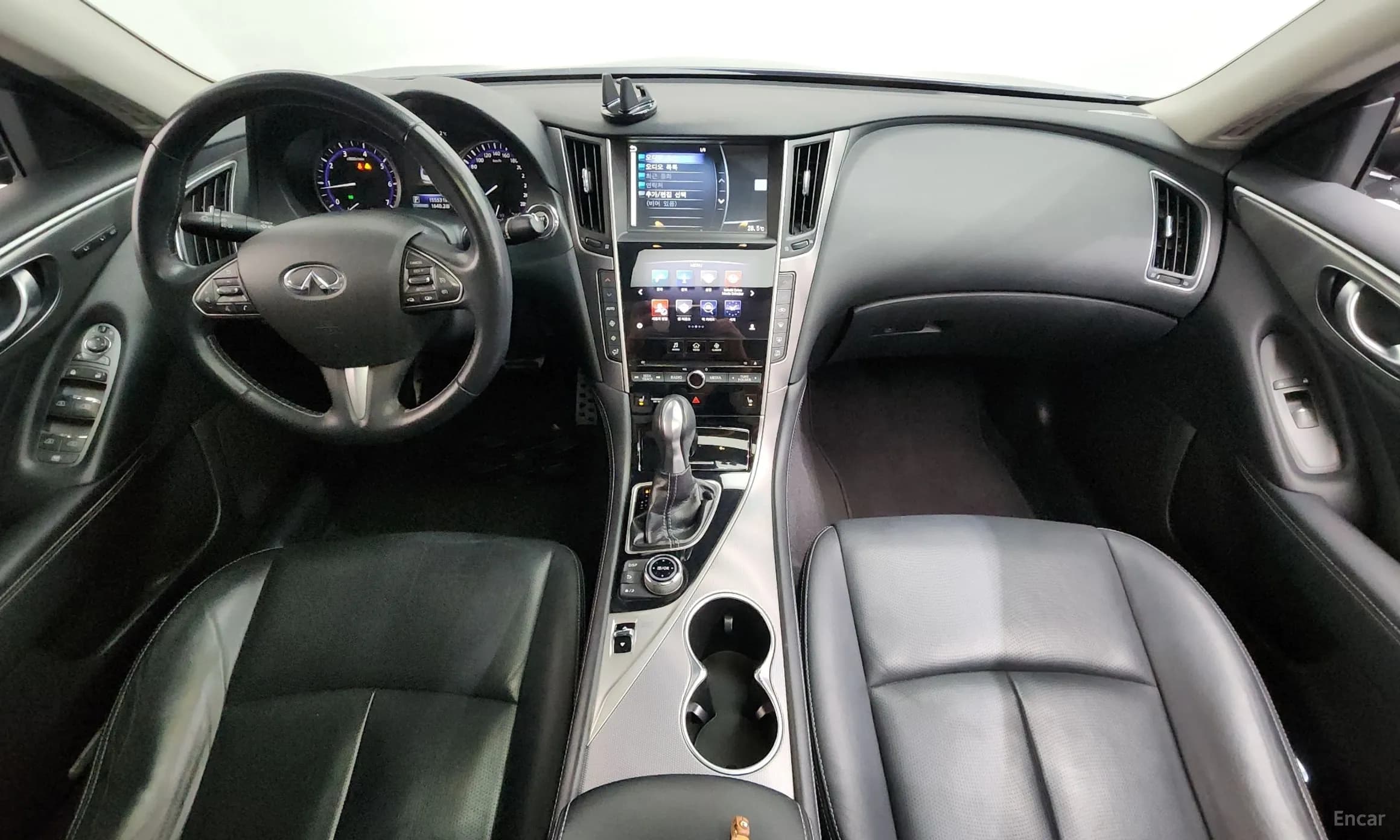 Q50