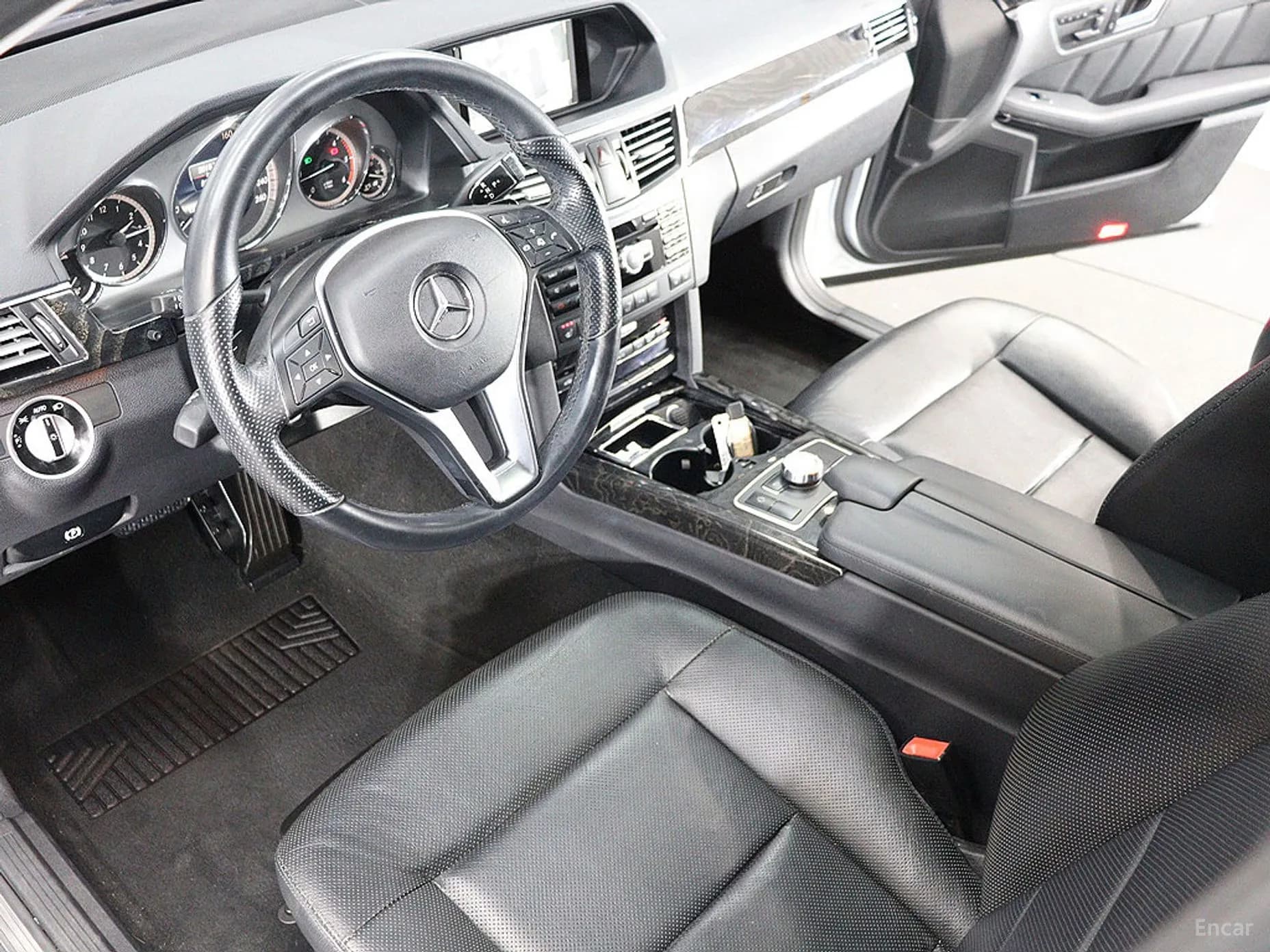 E-Class W212