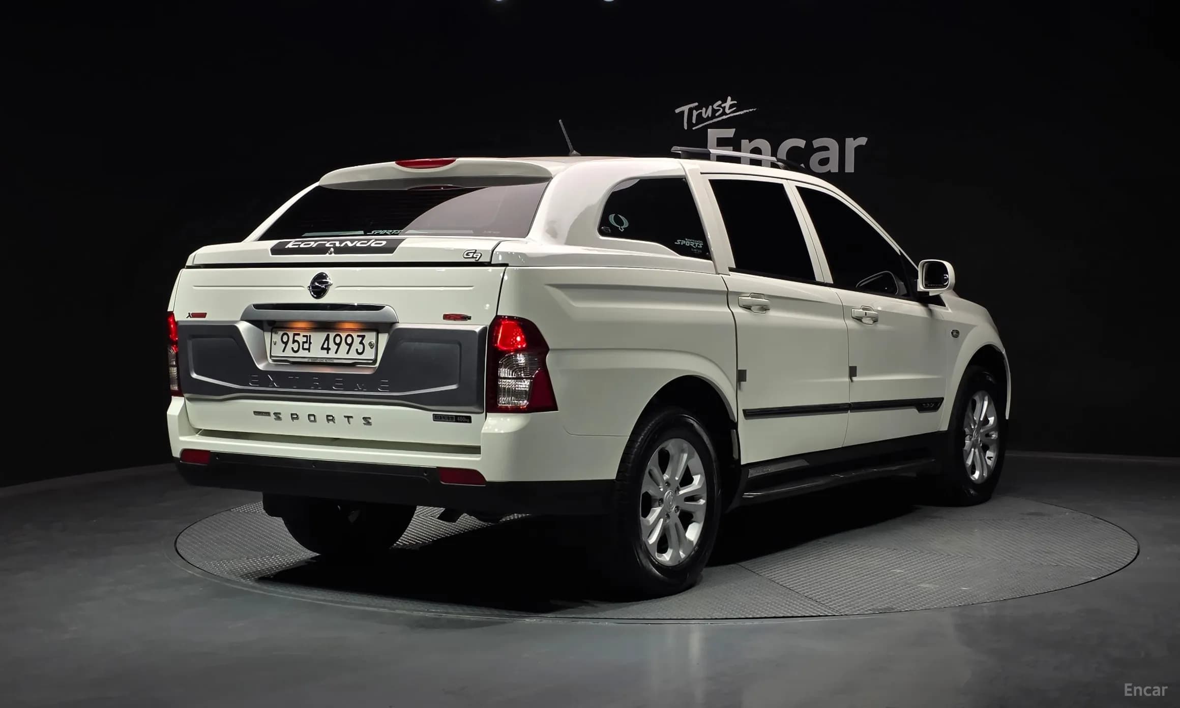 Korando Sports