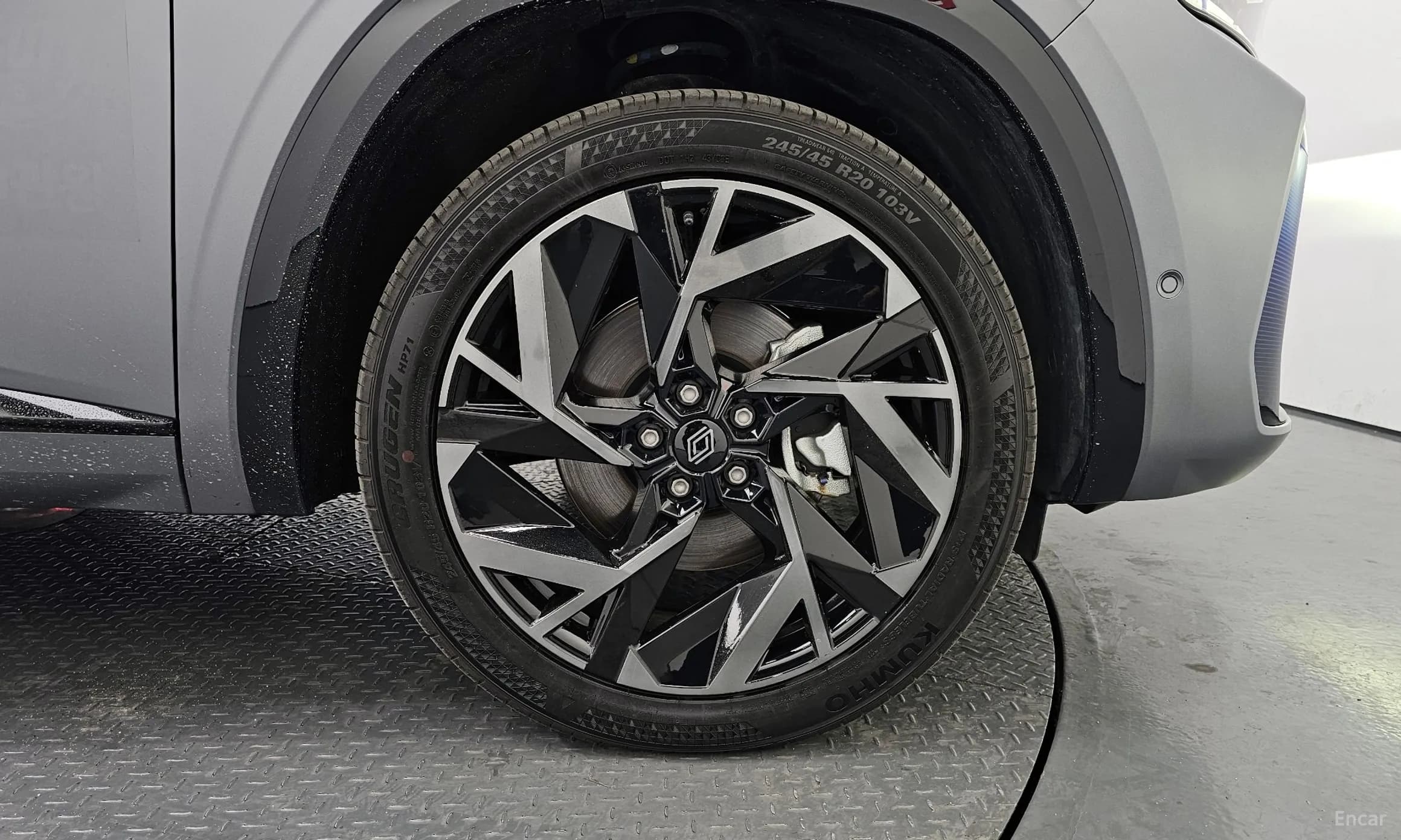 Grang Koleos