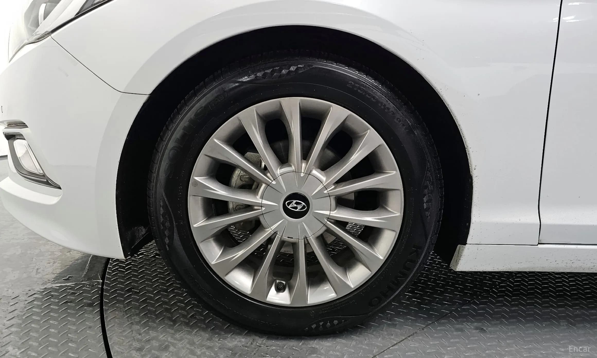LF Sonata