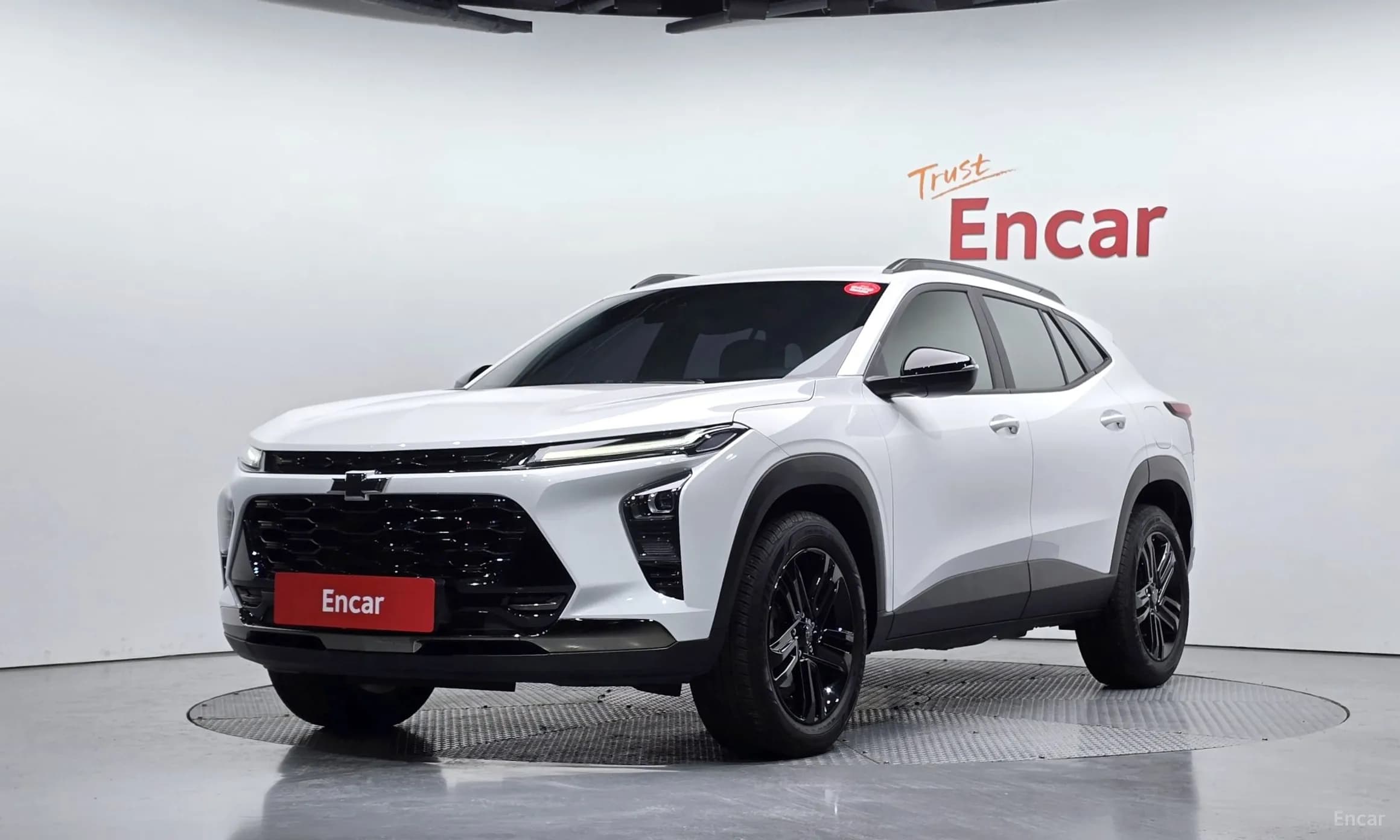Trax Crossover