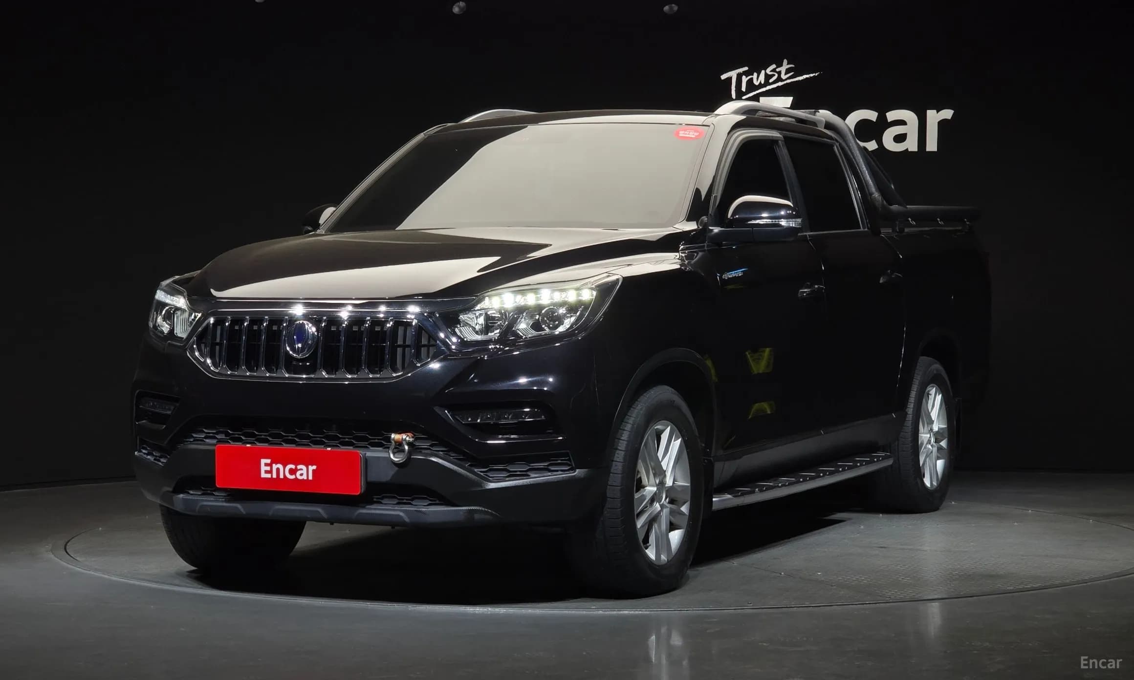 Rexton Sports Khan