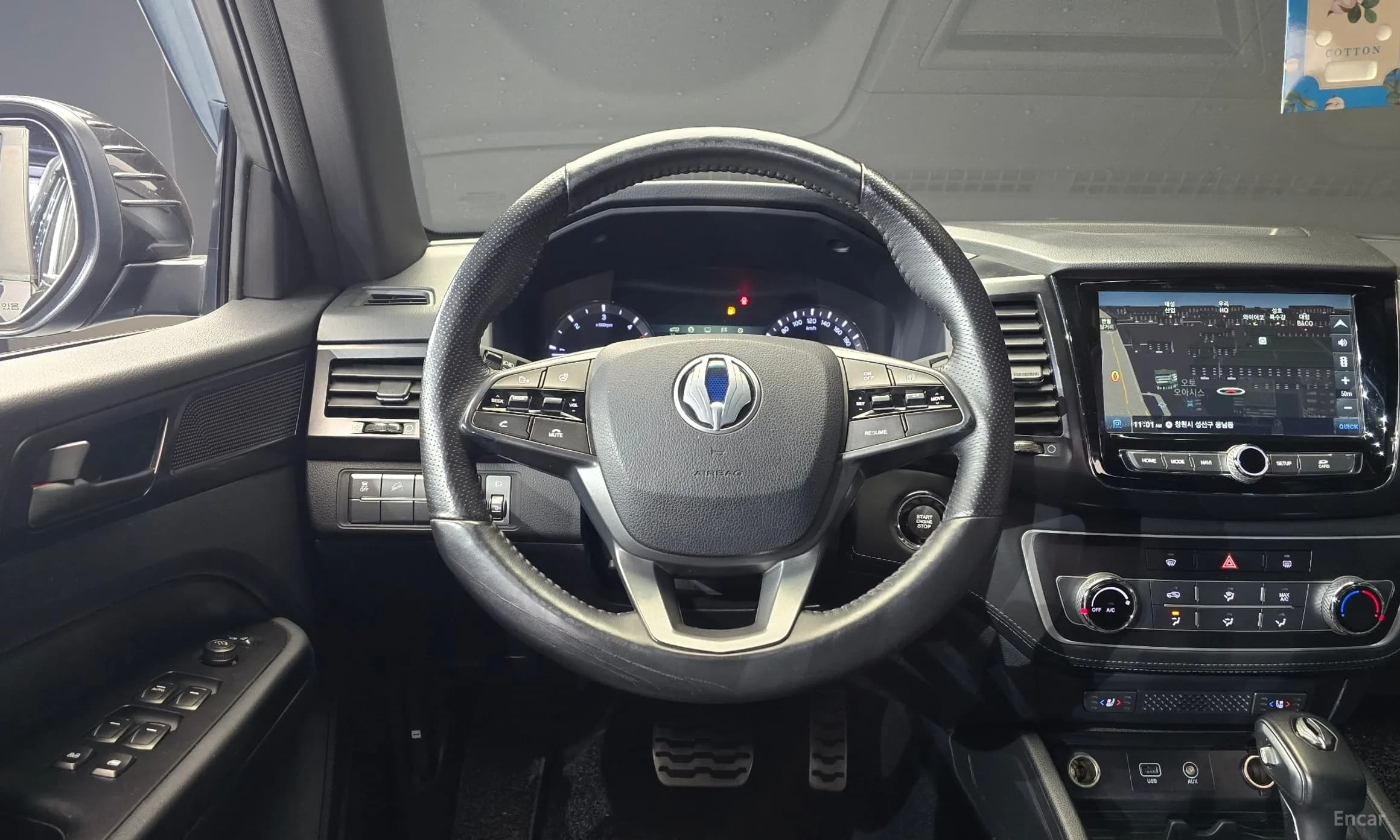 Rexton Sports Khan