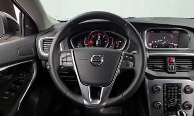 V40 Cross Country