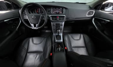 V40 Cross Country